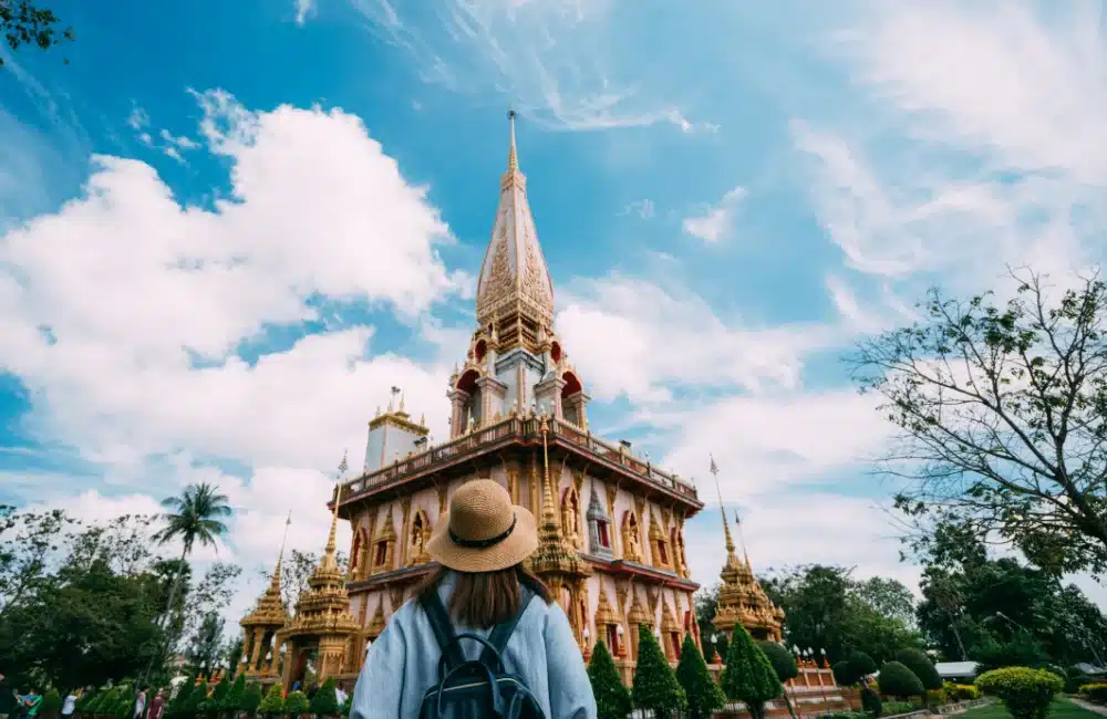 วัดฉลอง