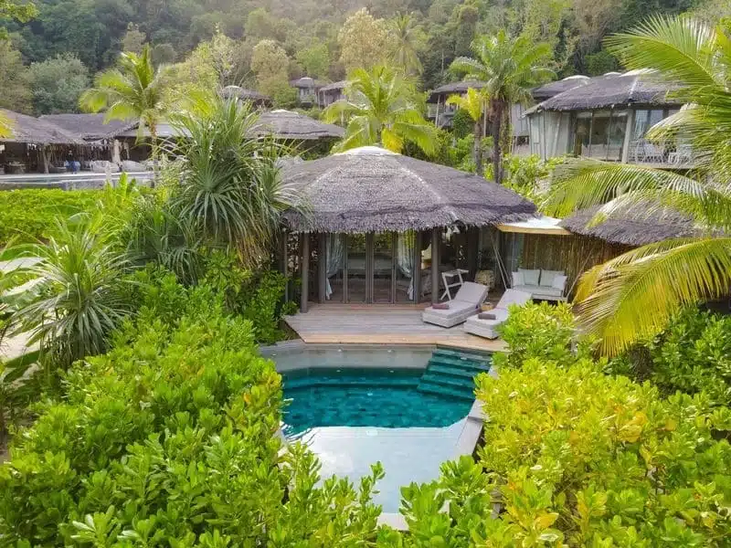 Beachfront Pool Villas