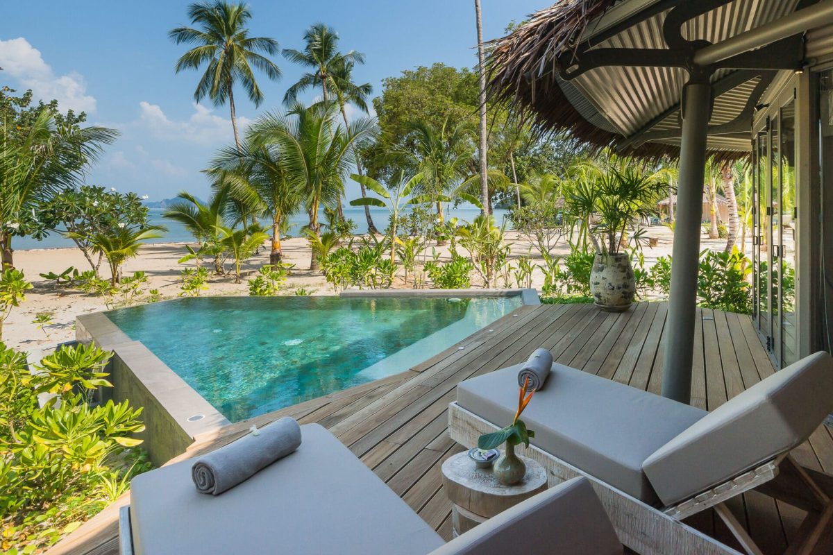 Beachfront Pool Villa