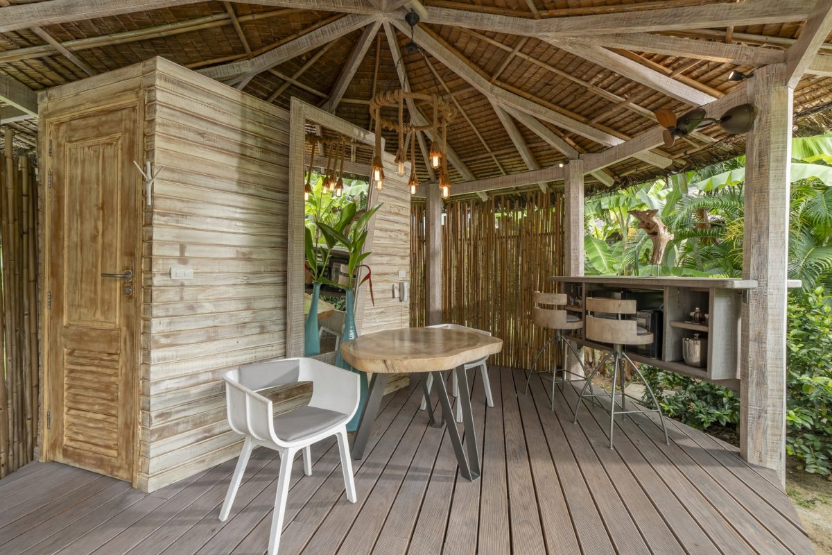 Beachfront Pool Villa 23
